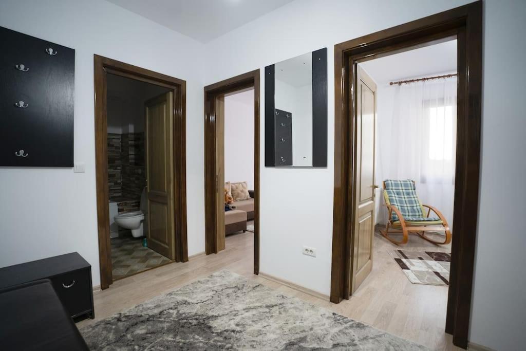 Alex 2 Apartament Iasi Ngoại thất bức ảnh